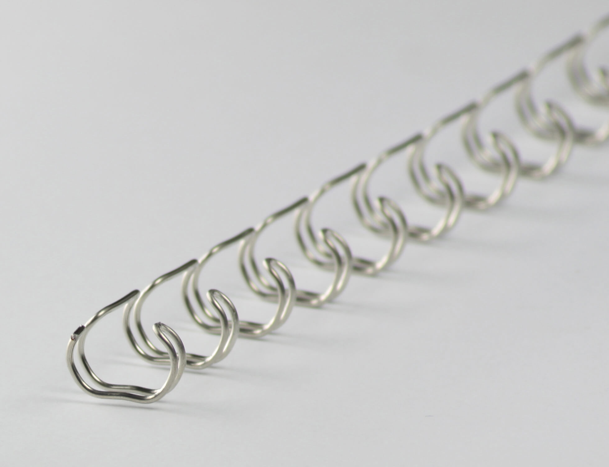 Drahtbinderücken 23 Ringe 6,4mm, 1/4 Zoll, 2:1 in brillux | Bestnr. 23RM64-BR